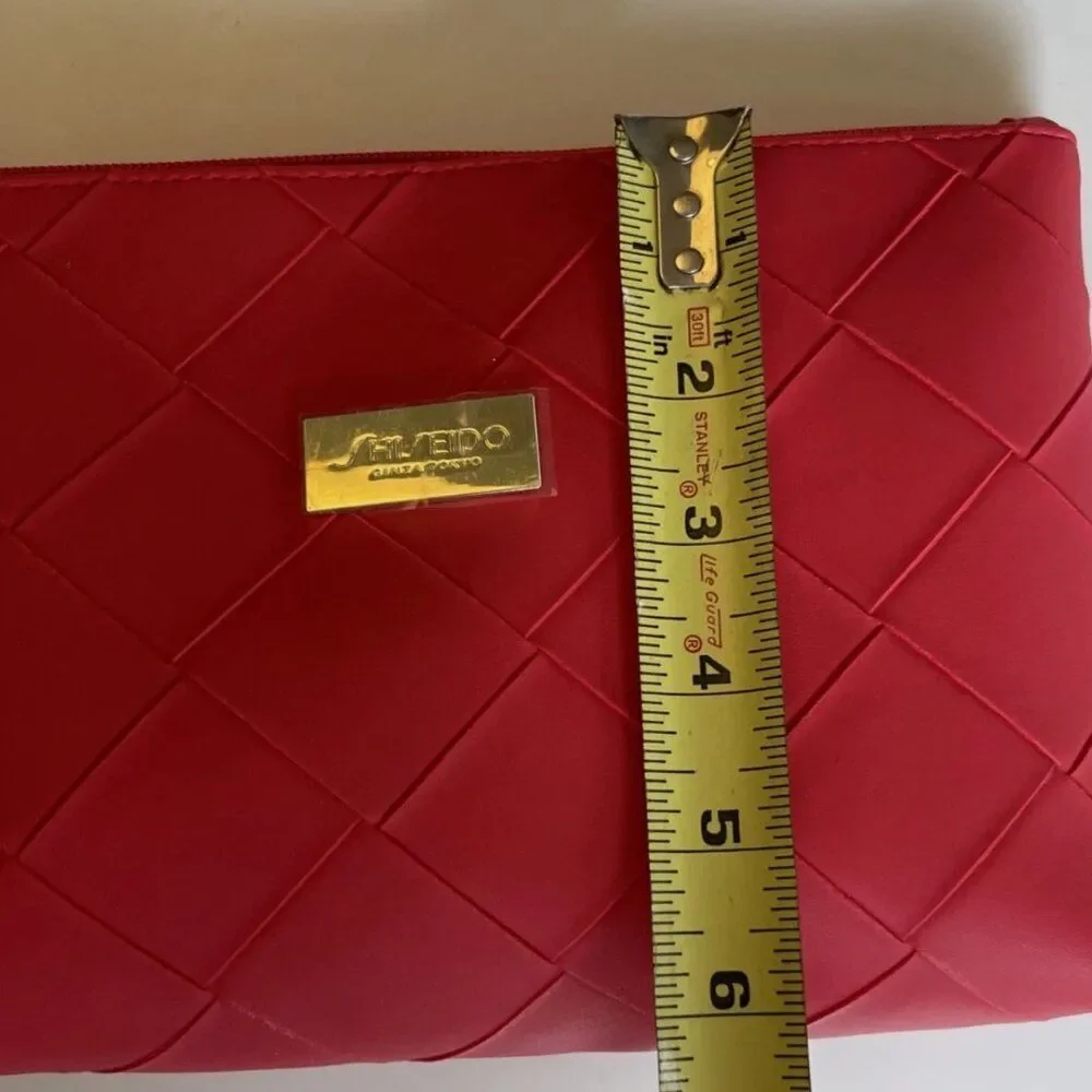 Shiseido Ginza Tokyo Waterproof PVC Cosmetic Makeup‎ Bag Red Quilted Women's Bag